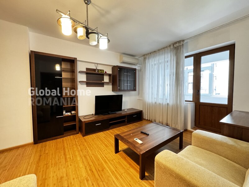 Magheru, Blocul Scala, Ultracentral, Romana, apartament 3 camere, bloc 1983.